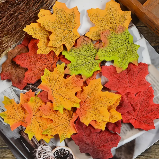 100pcs Maple Mixed Autumn Decoration Leaves