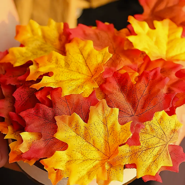 100pcs Maple Mixed Autumn Decoration Leaves